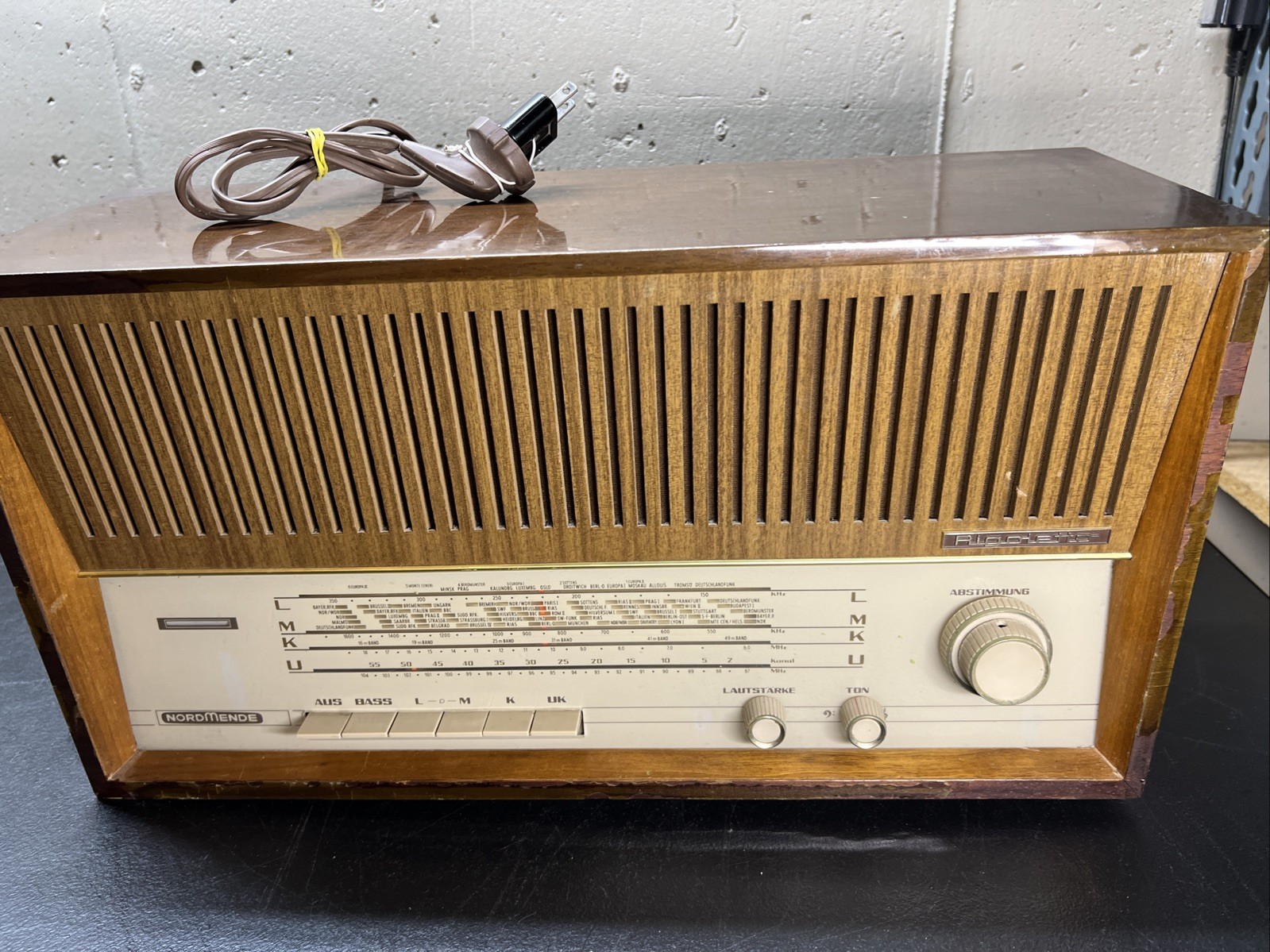 NORDMENDE RIGOLETTO RÖHRENRADIO