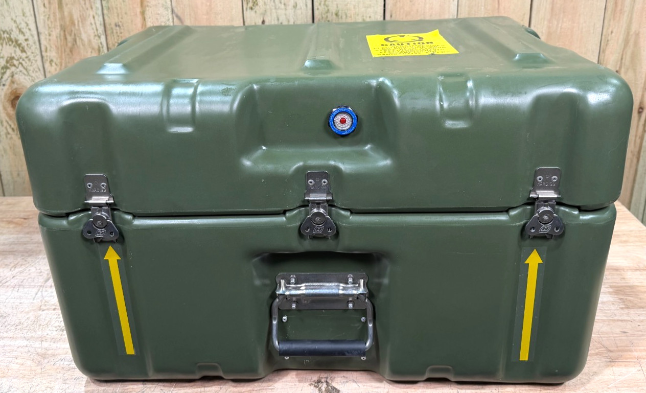 Pelican Hardigg Footlocker Green Case 24.5x18.5x15" Military Waterproof
