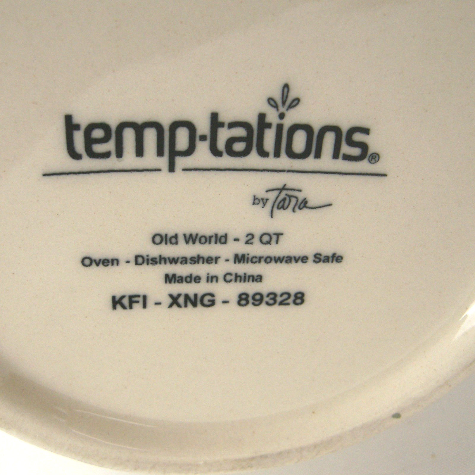 Temptations by Tara 2 Qt Pitcher Old World Green with Lid KFI-XNG-89328