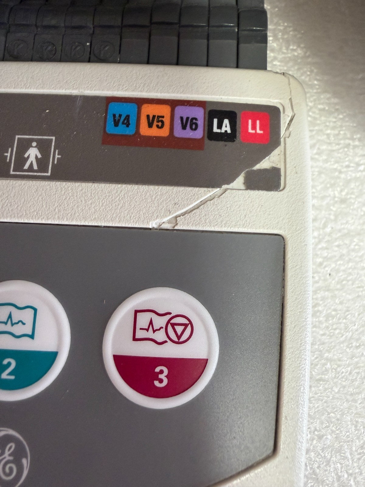 GE MAC 2000 12 Channel Interpretive Electrocardiograph w/12-lead ECG electrode