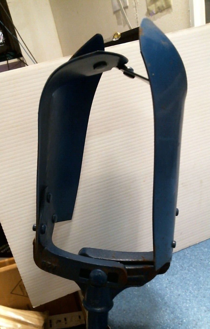 Seymour Iwan Adjustable Auger **RUSTED** (AU-A2) FS