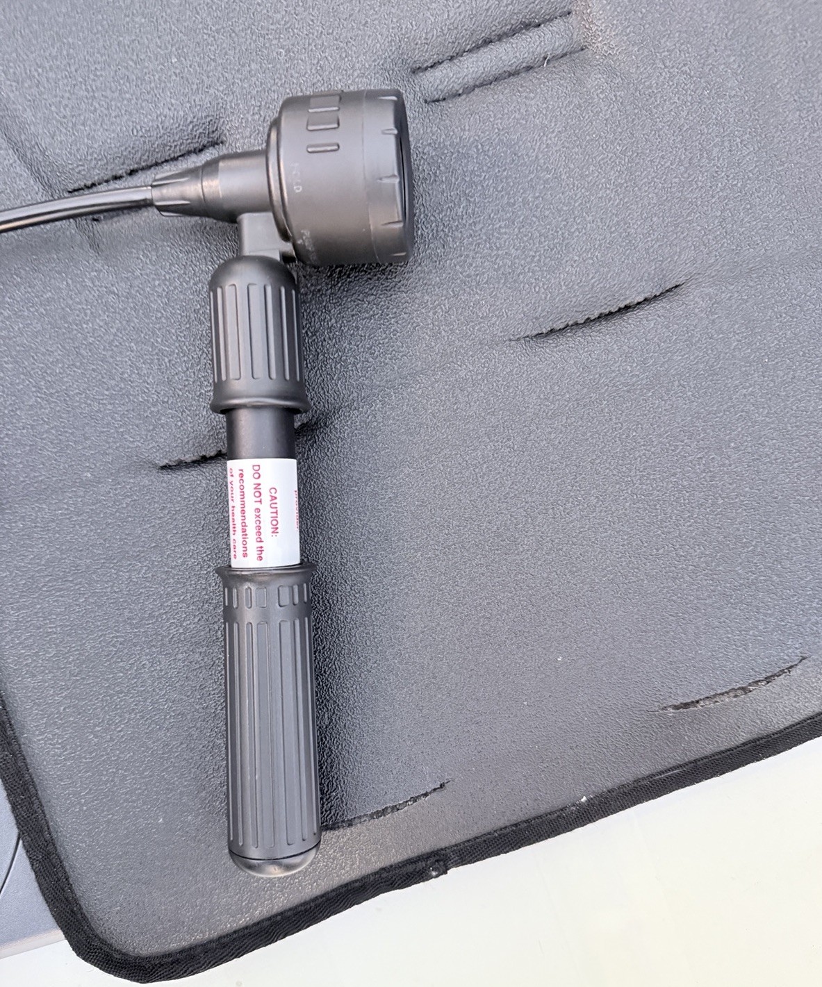 Saunder Lumbar Traction Device W/ Hand Pump in Travel Case