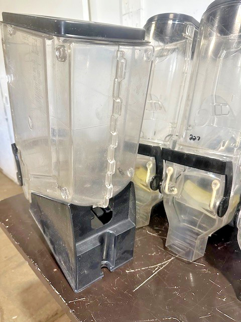 LOT OF 5 TRADE FIXTURES 618/624 COMMERCIAL BULK FOOD GRAVITY BIN DISPENSERS