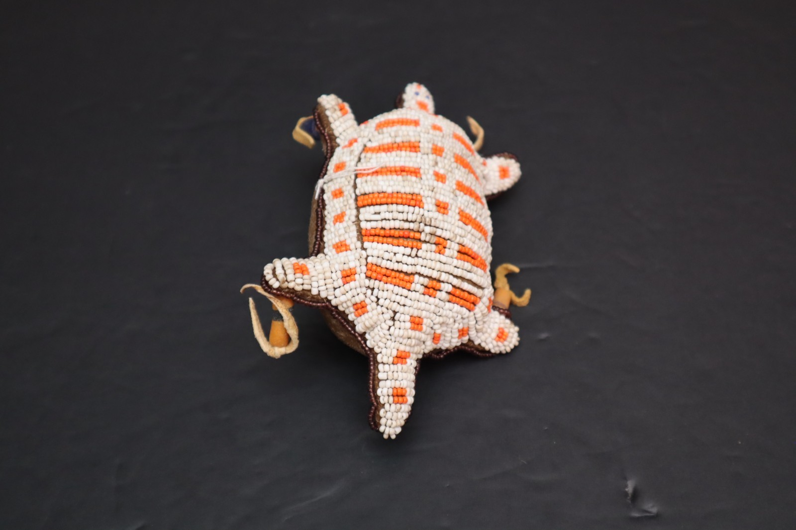 HAND MADE NATIVE AMERICAN BEADED LEATHER FETISH, TURTLE AMULET VINTAGE