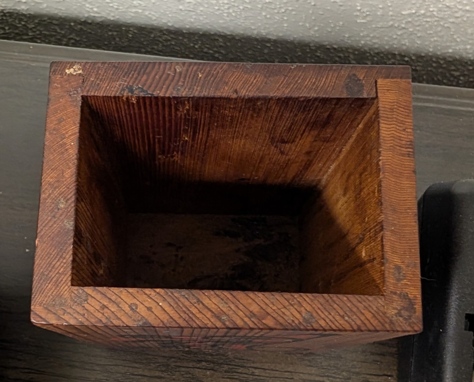 VTG 1988 Signed P DUNTHORNE UPPER SKAGIT RAVEN Northwest Cedar Wood Box.