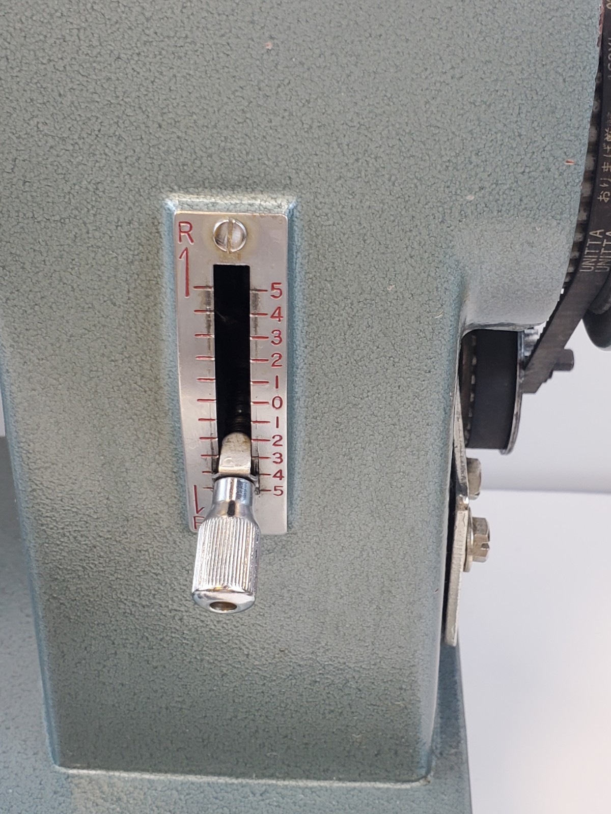 Vintage THOMPSON PW-200 Mini Walking Foot Sewing Machine (Please Read)