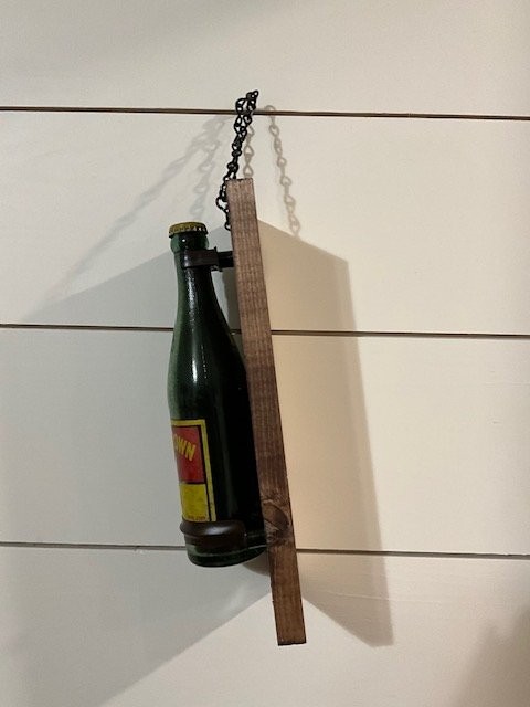 Royal Crown "1954" Hanging Wall Display Item #14