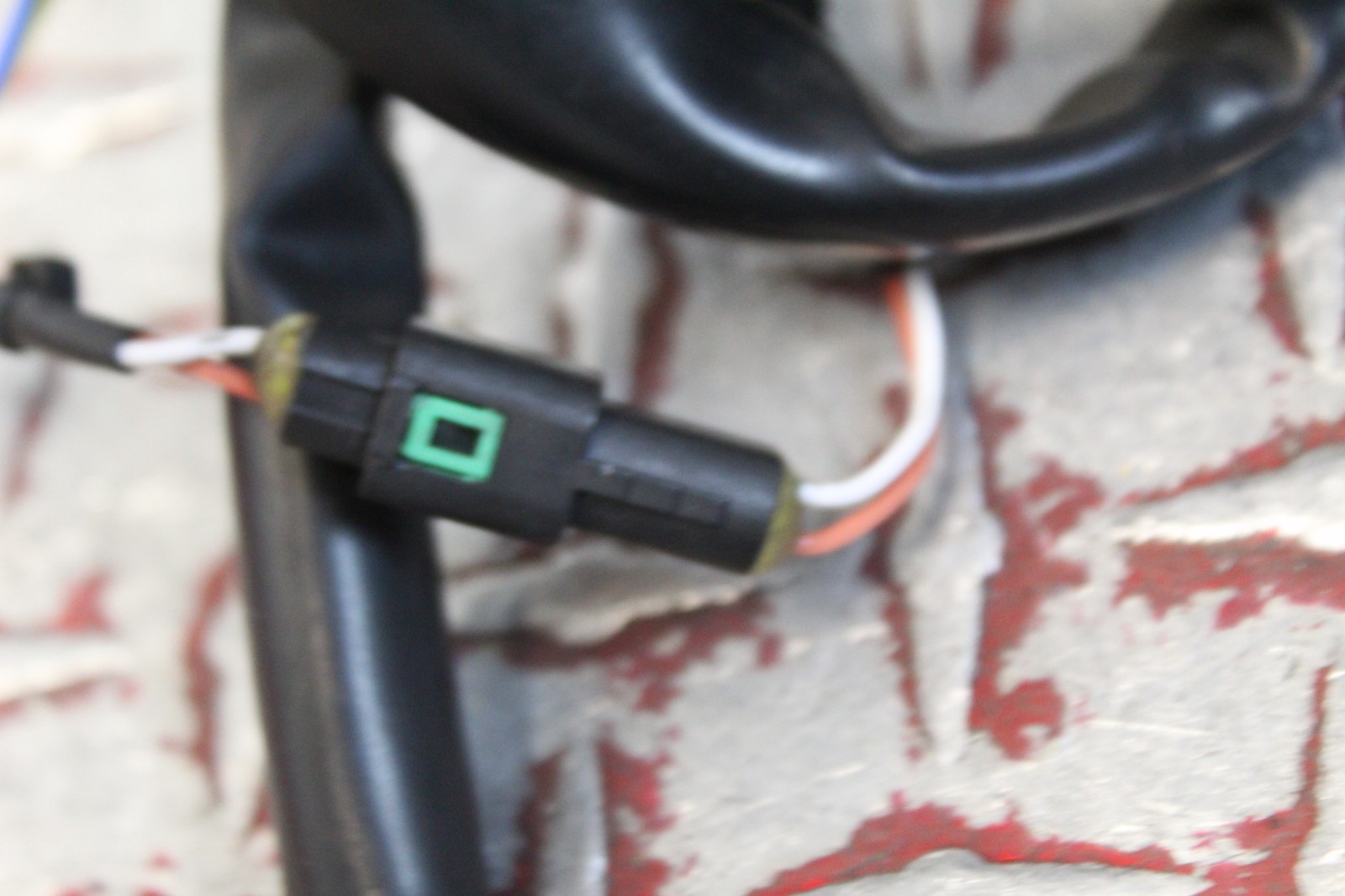 2008 VICTORY VISION TOURING LEFT CONTROL SWITCH W/ RADIO CONTROL BUTTONS VVT2