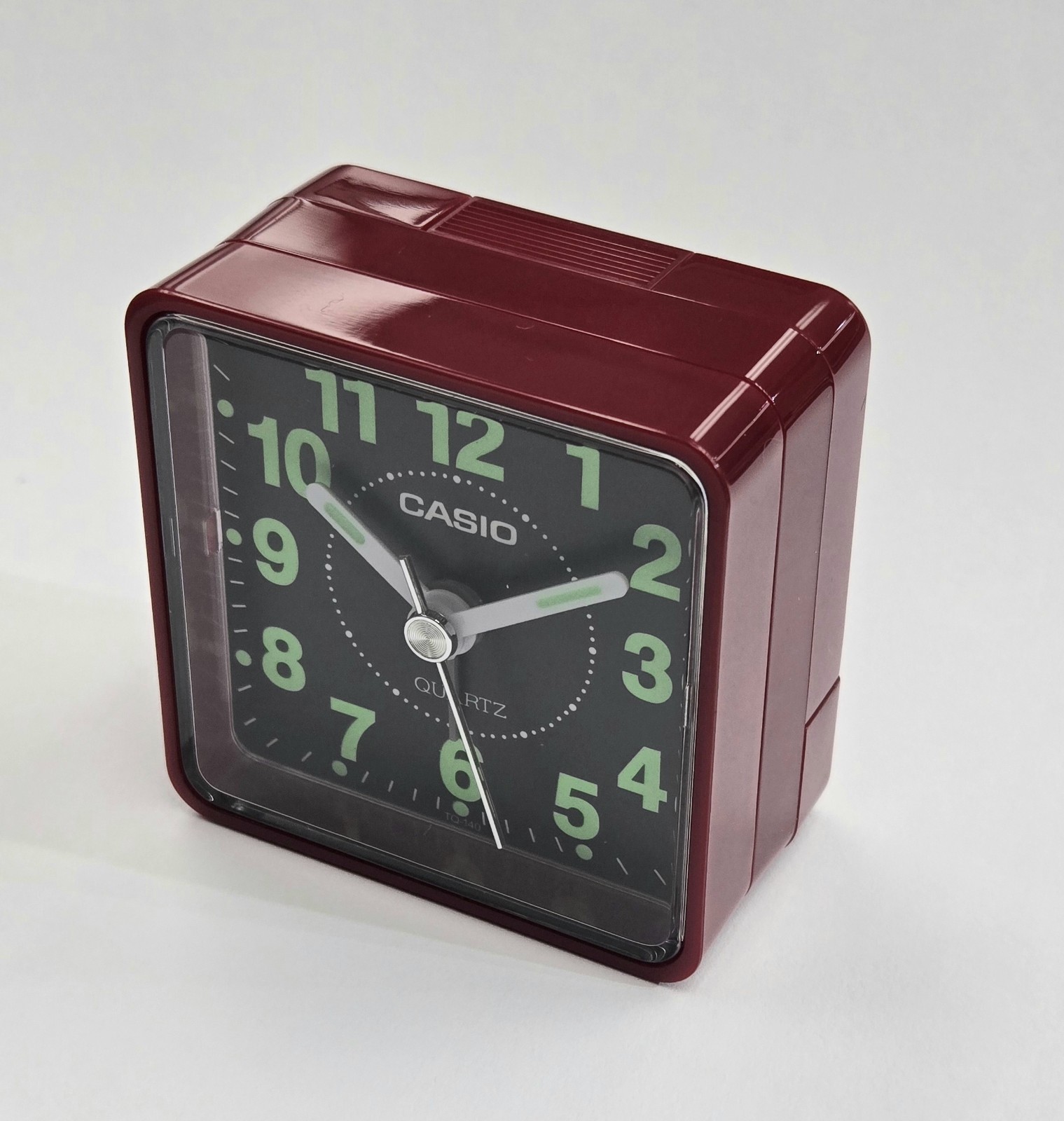 Travel Alarm Clock Classic Casio TQ140 Small TQ140-4 Red New w/ box