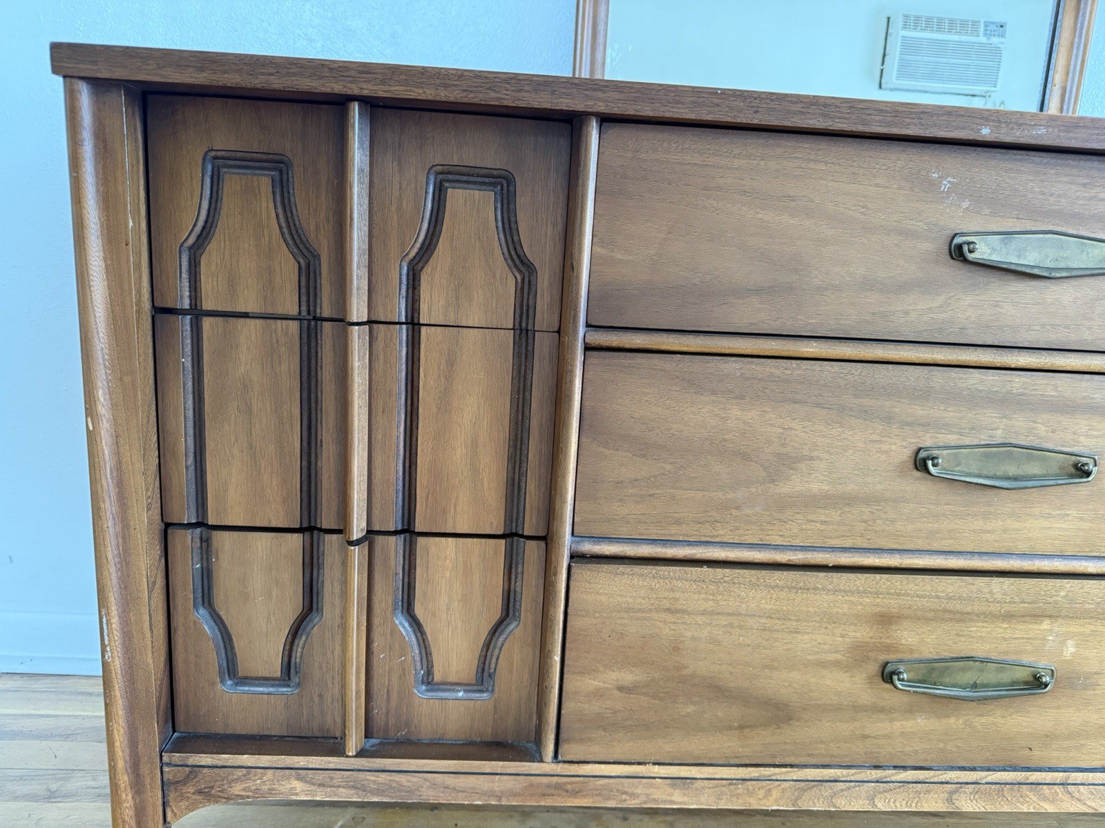 kent coffey perspecta Dresser with Mirror