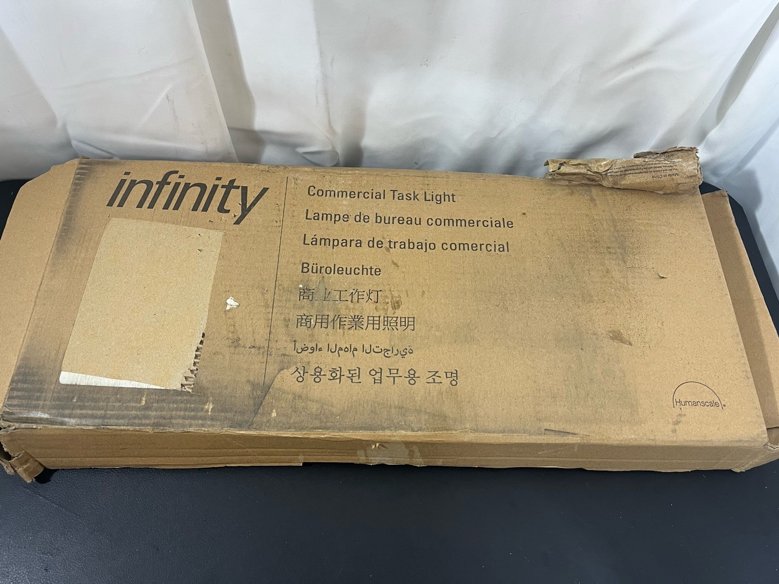 Humanscale Infinity Task Light in White- Open Box - BASE NOT INCLUDED READ