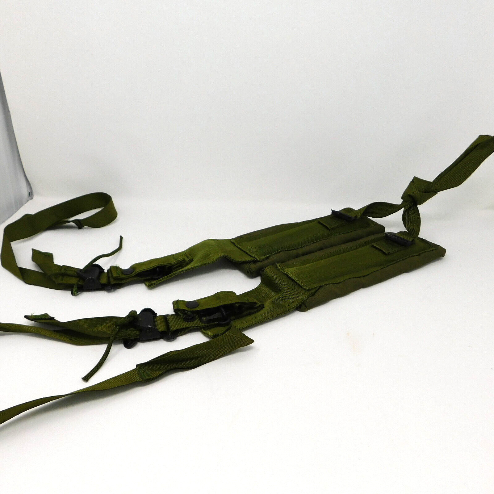 NEW! ALICE Radio Carrying Case - Medium Combat Field Pack w/ Straps - WOODLAND.