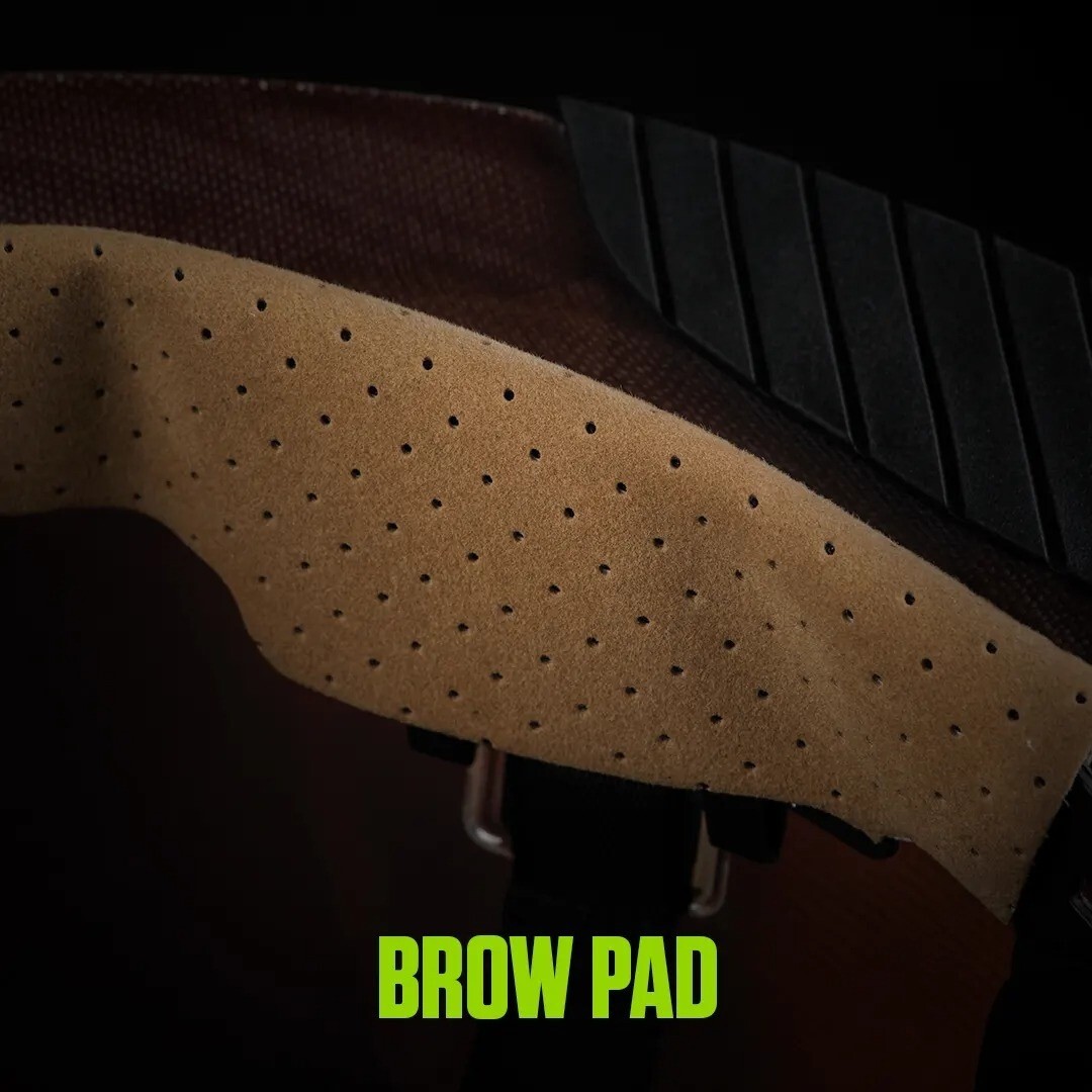 Lift Safety HDF50-20RD Dax Fiber Resin Full Brim Hard Hat Red-Black New Blamishe