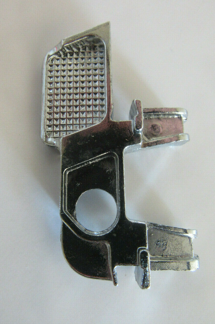 Republic Berger 12 Locker Handle 1965-Current RH Right Hand #2020 Housing & Lift