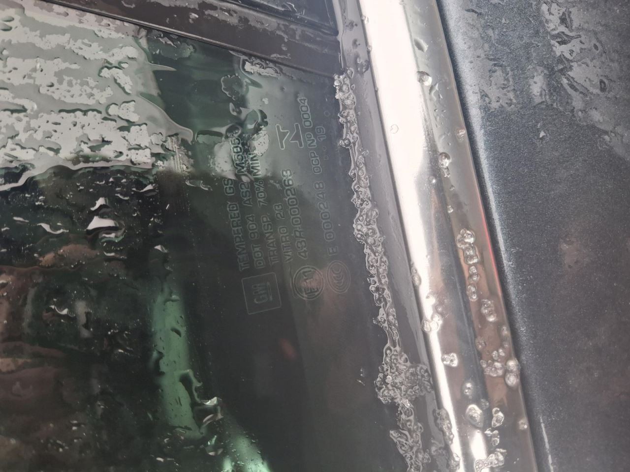 2019 Chevrolet Malibu Overhead Console Sunroof Gray Used 3973735