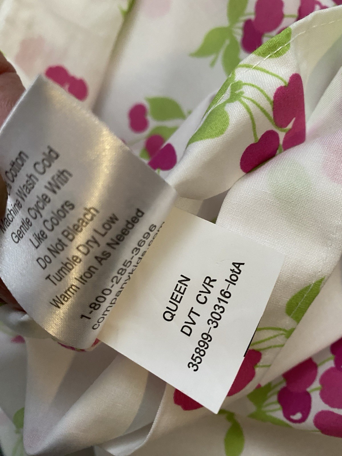 Company Store Kids Cotton Queen Size Duvet Cover Cherries Cherry Print NWOT New