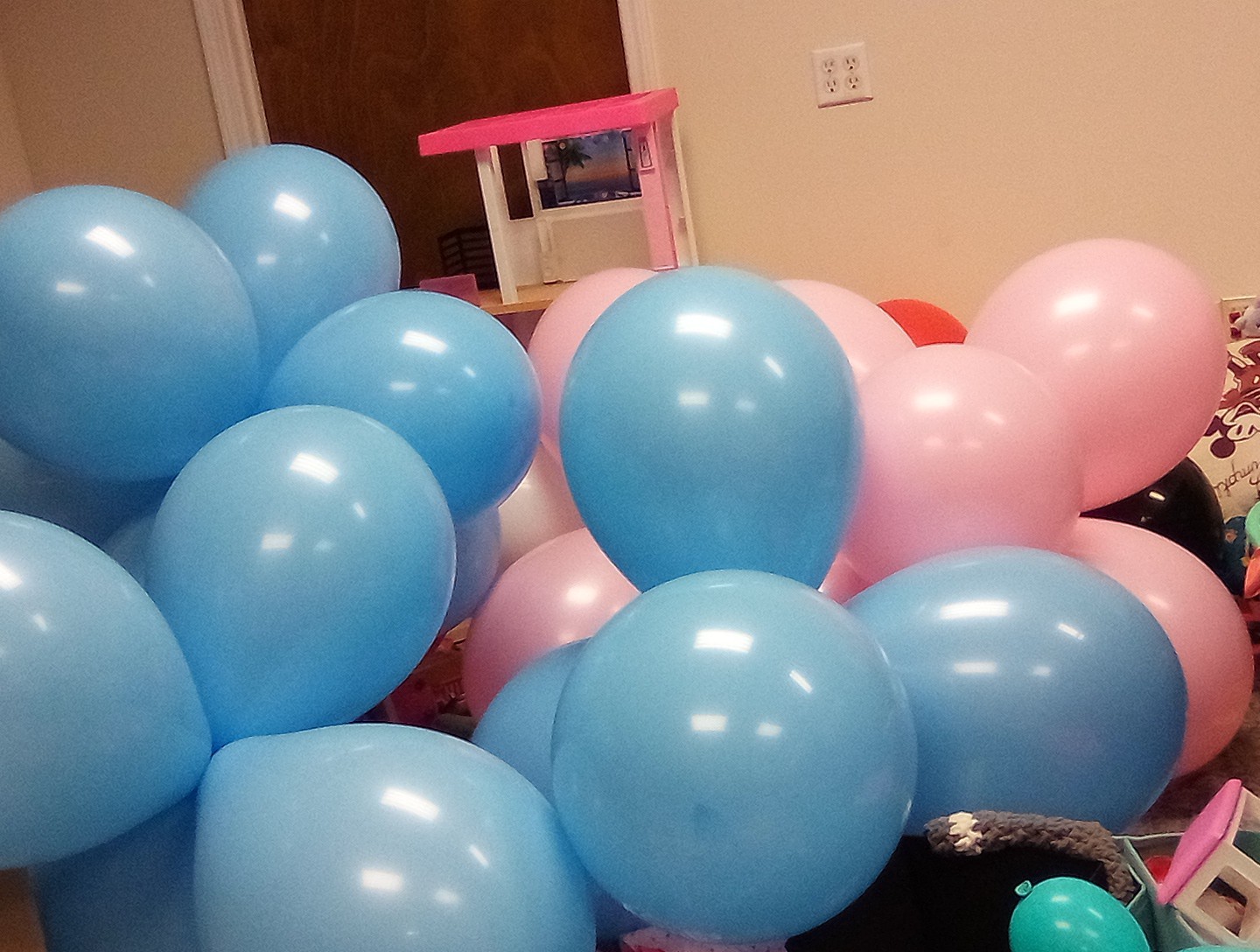 Qualatex Pink & Blue 16"(50) Great 4 Decorating 2nd's some have Slight Color Run