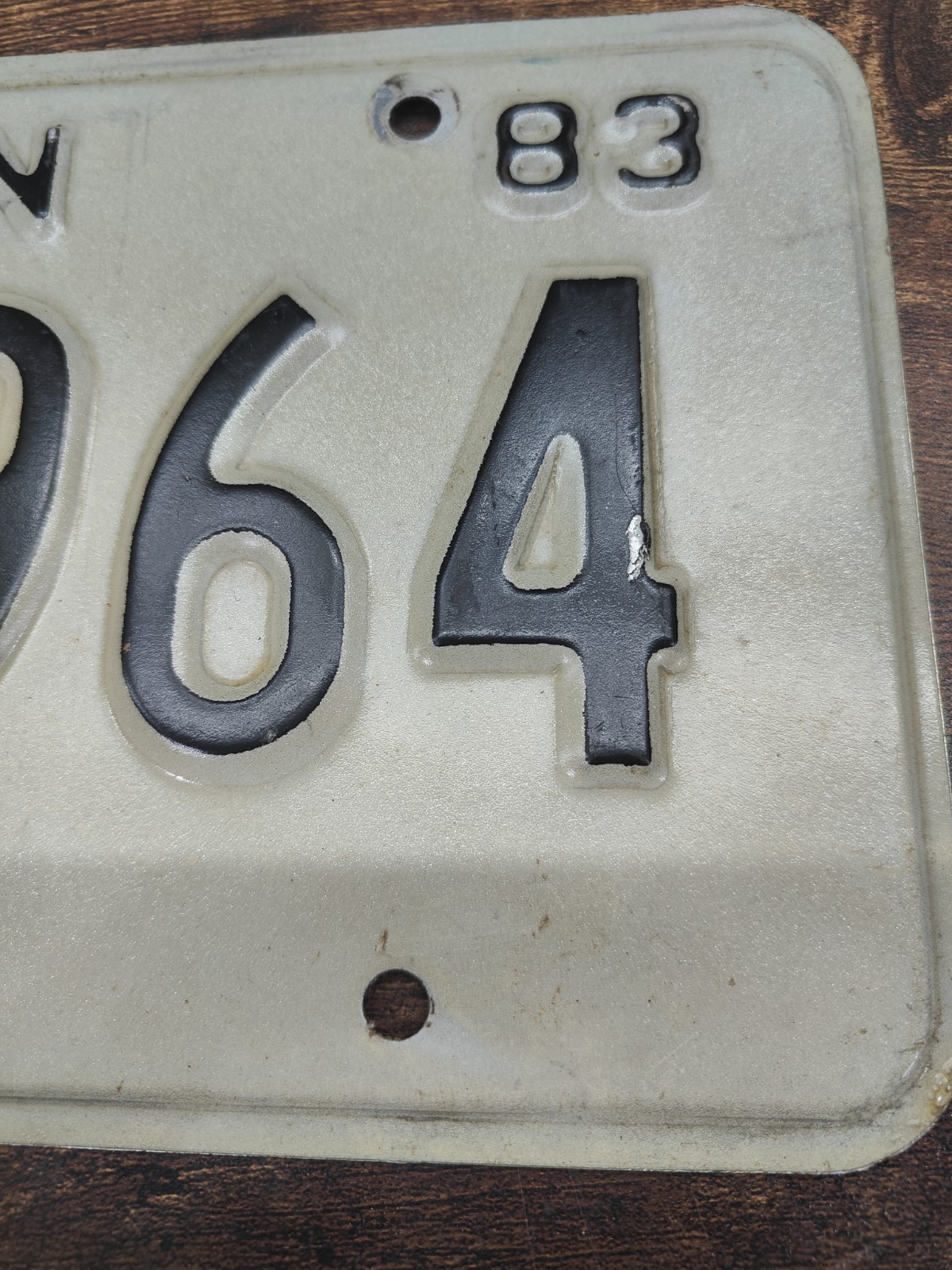 🟨Tennessee TN Tenn License Plate Tag 🟨 Volunteer 1983 80s Antique Classic 5964