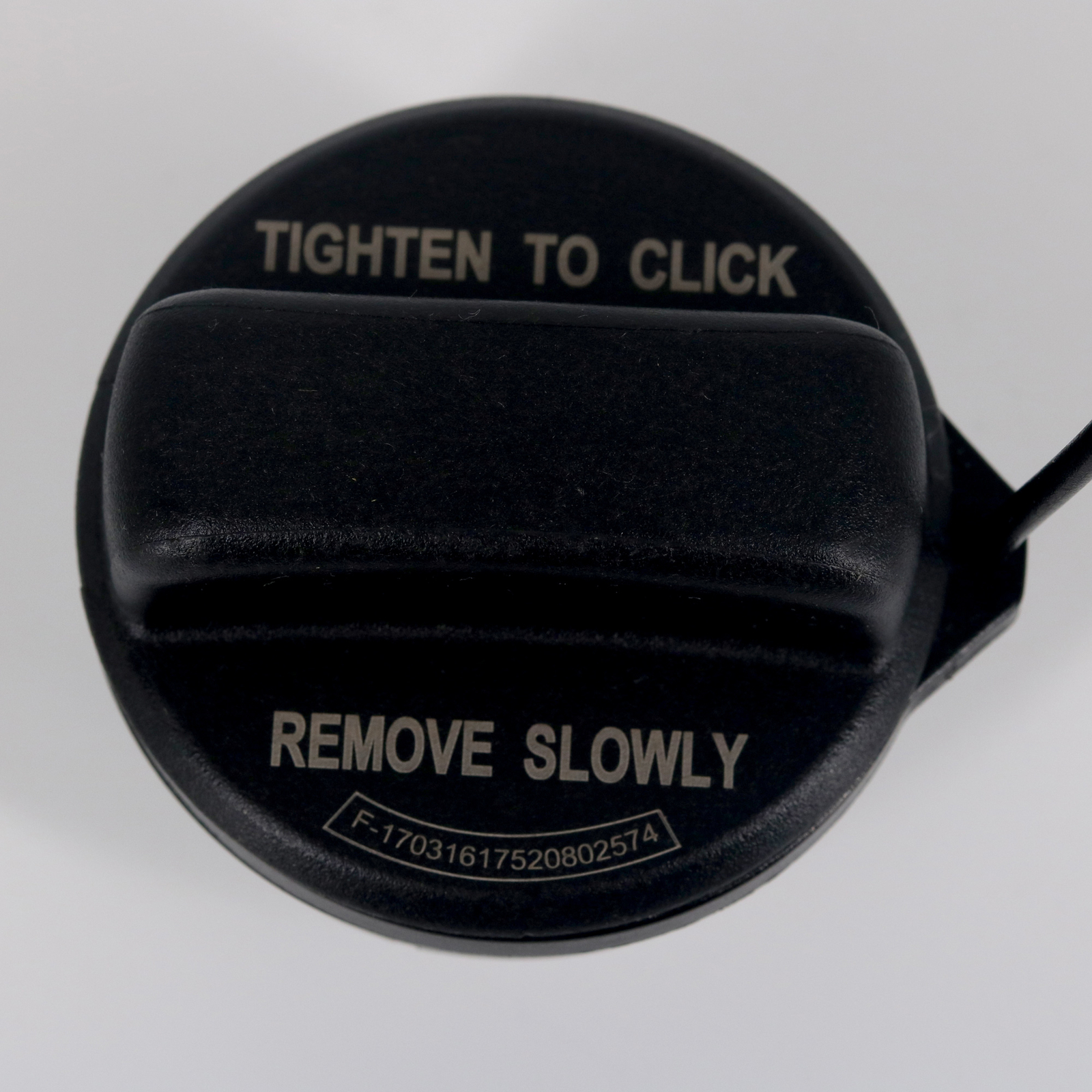 New GENIUE OEM Gas Fuel Filler Cap for Honda Accord Fit Civic CR-V Odyssey Pilot