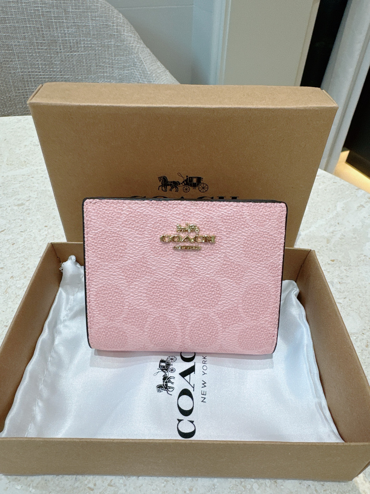 New Coach khaki / Snap CBN32 Wallet In Signature Canvas in Powder Pink