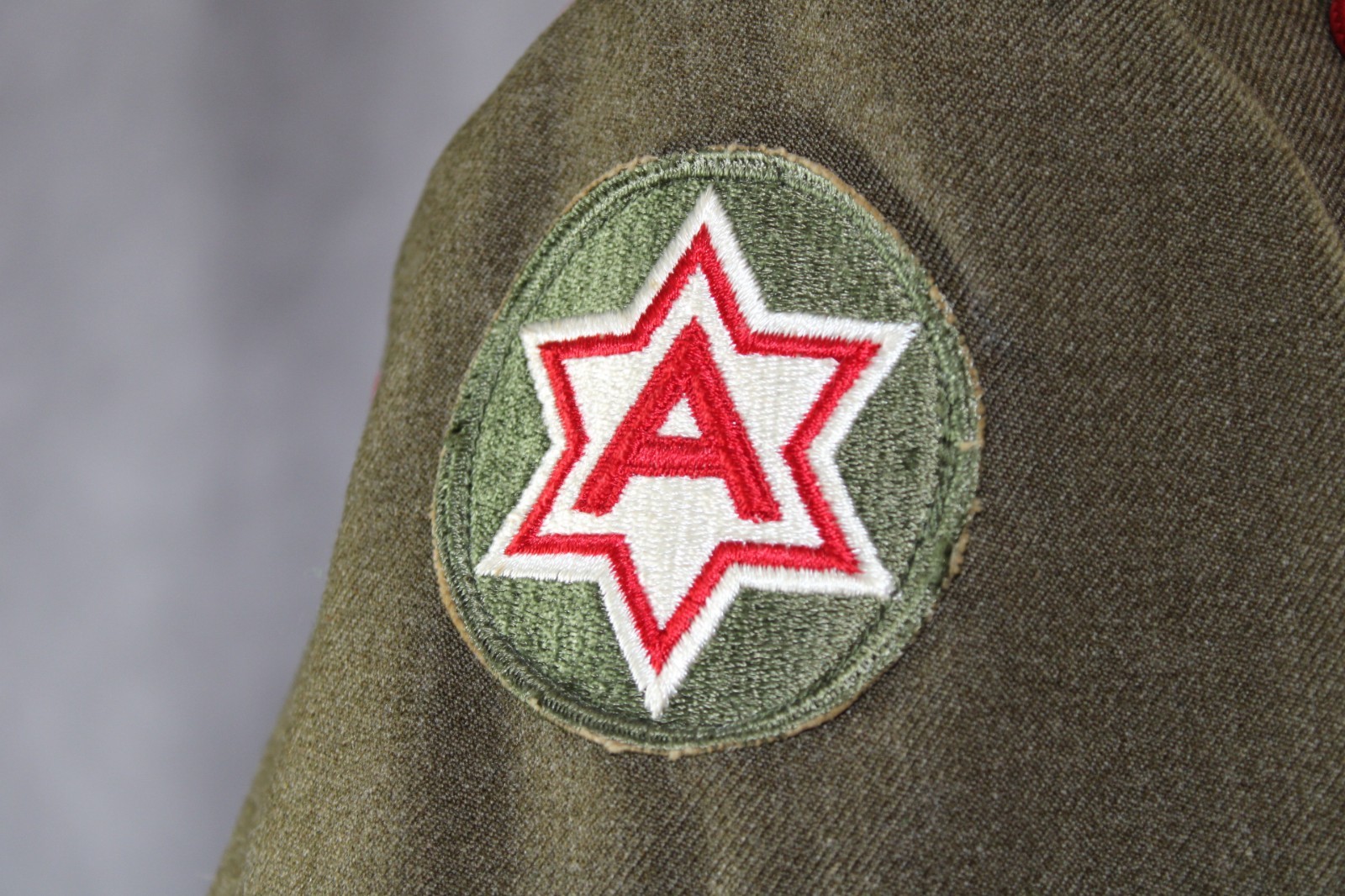 WWII US Army Uniform Tunic Jacket Pacific Command and 6th Army Patch DSC Ribbon