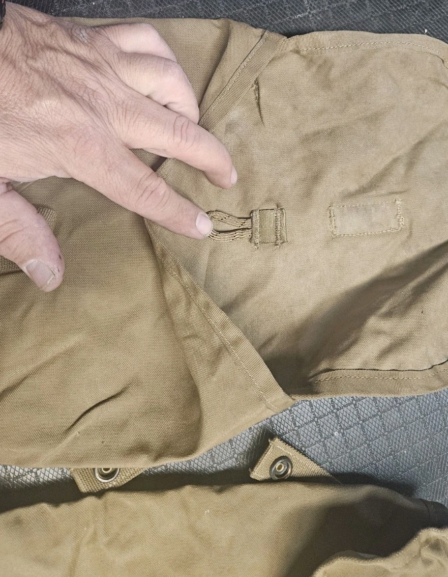 Lot of 2 Hydration Pouch USMC MOLLE II Coyote UsGI Used, Good Cond Sustainment