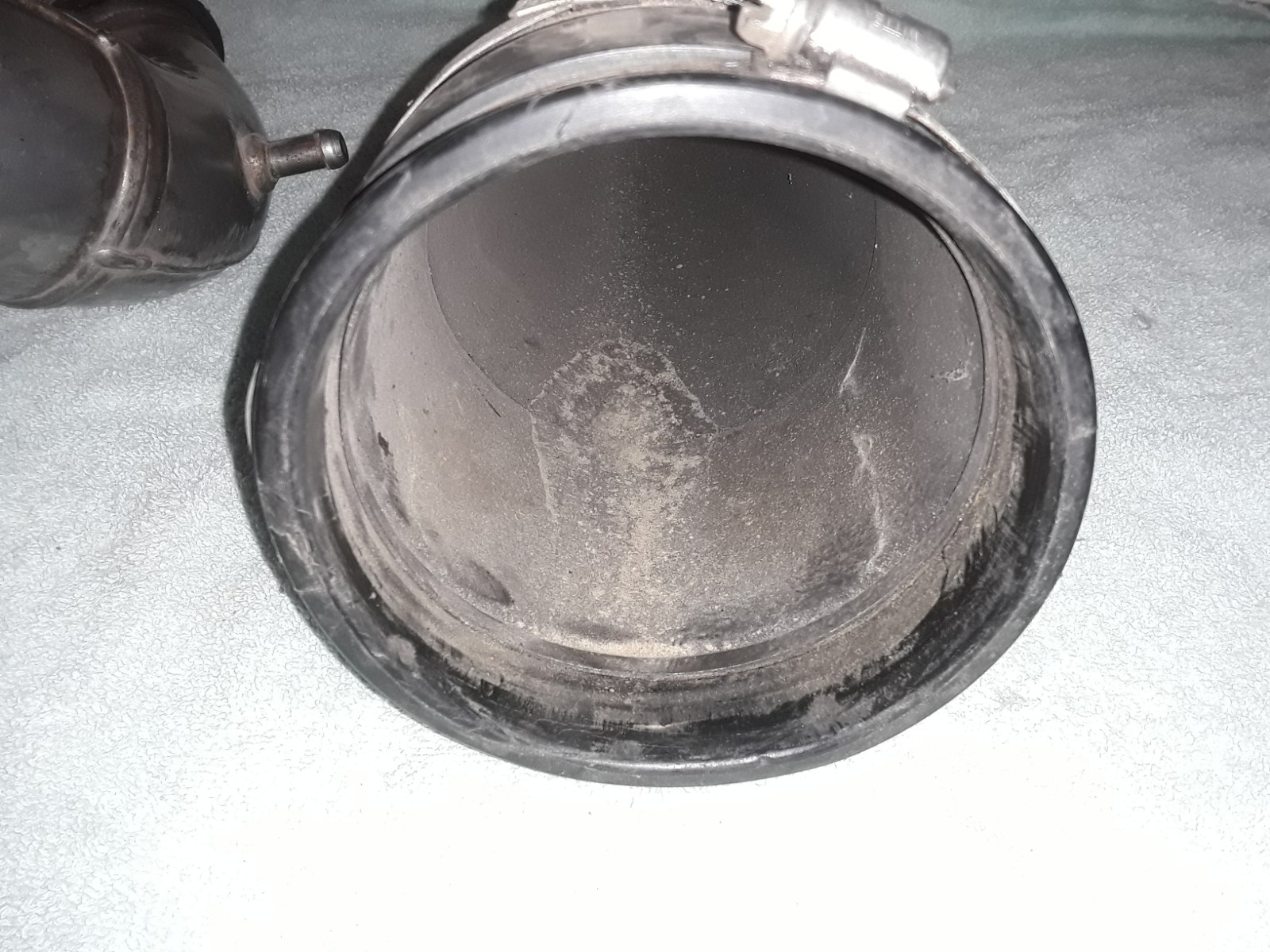 Kawasaki 650 SX X2 Exhaust Pipe Clamps Seal Connecting Tube Muffler Body OEM