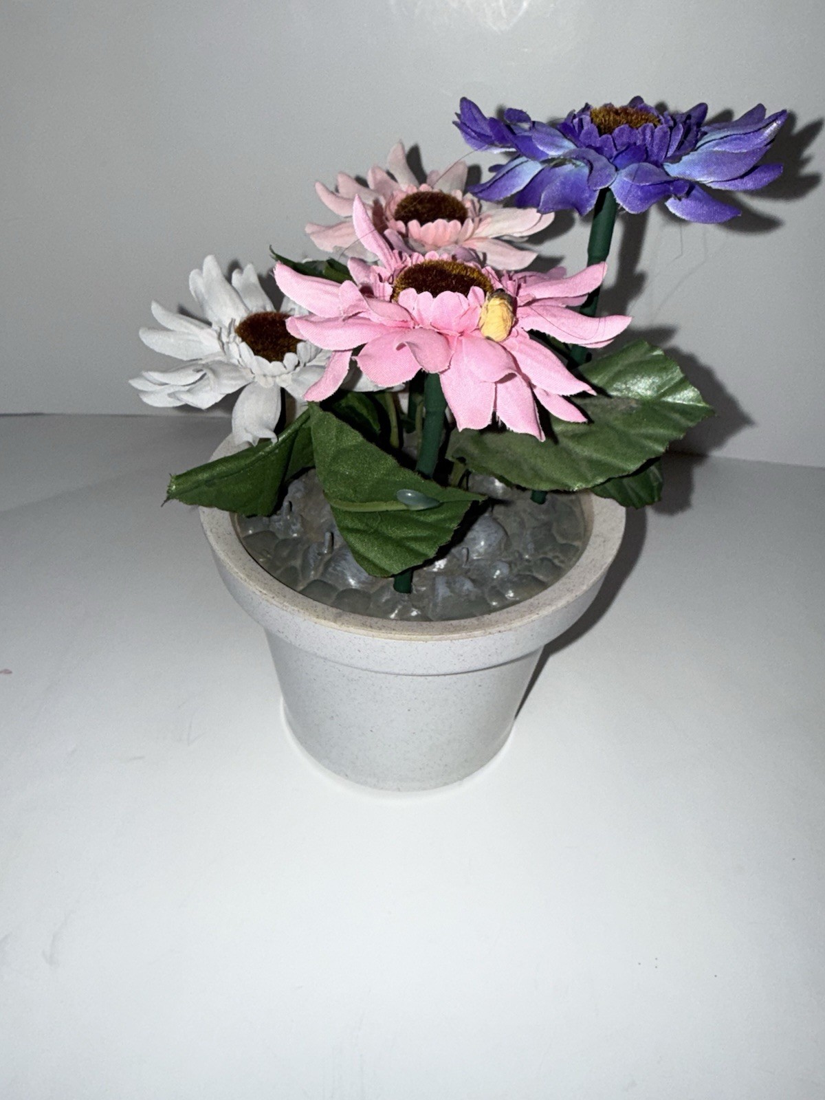 Vintage 1998 Gemmy Dancing Flowers "In The Mood" Animated Motion Activated Read