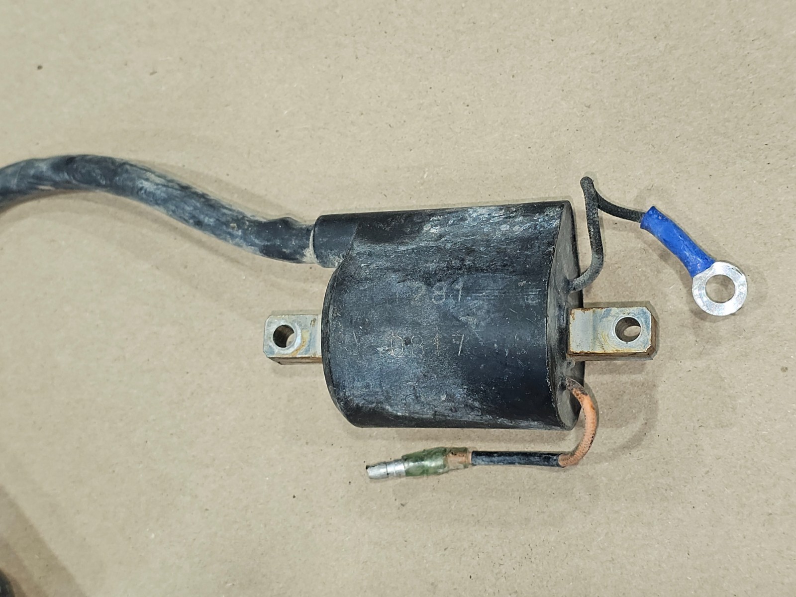 2001 Kawasaki KX250 KX 250 Engine Ignition Coil Spark Plug Cap 99-02 - WORKS!