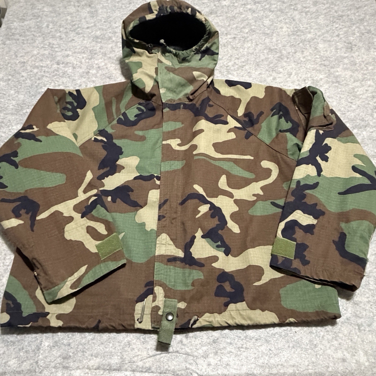 Military Chemical Protective Coat Medium Short # 8415-01-444-1200 Overgarment