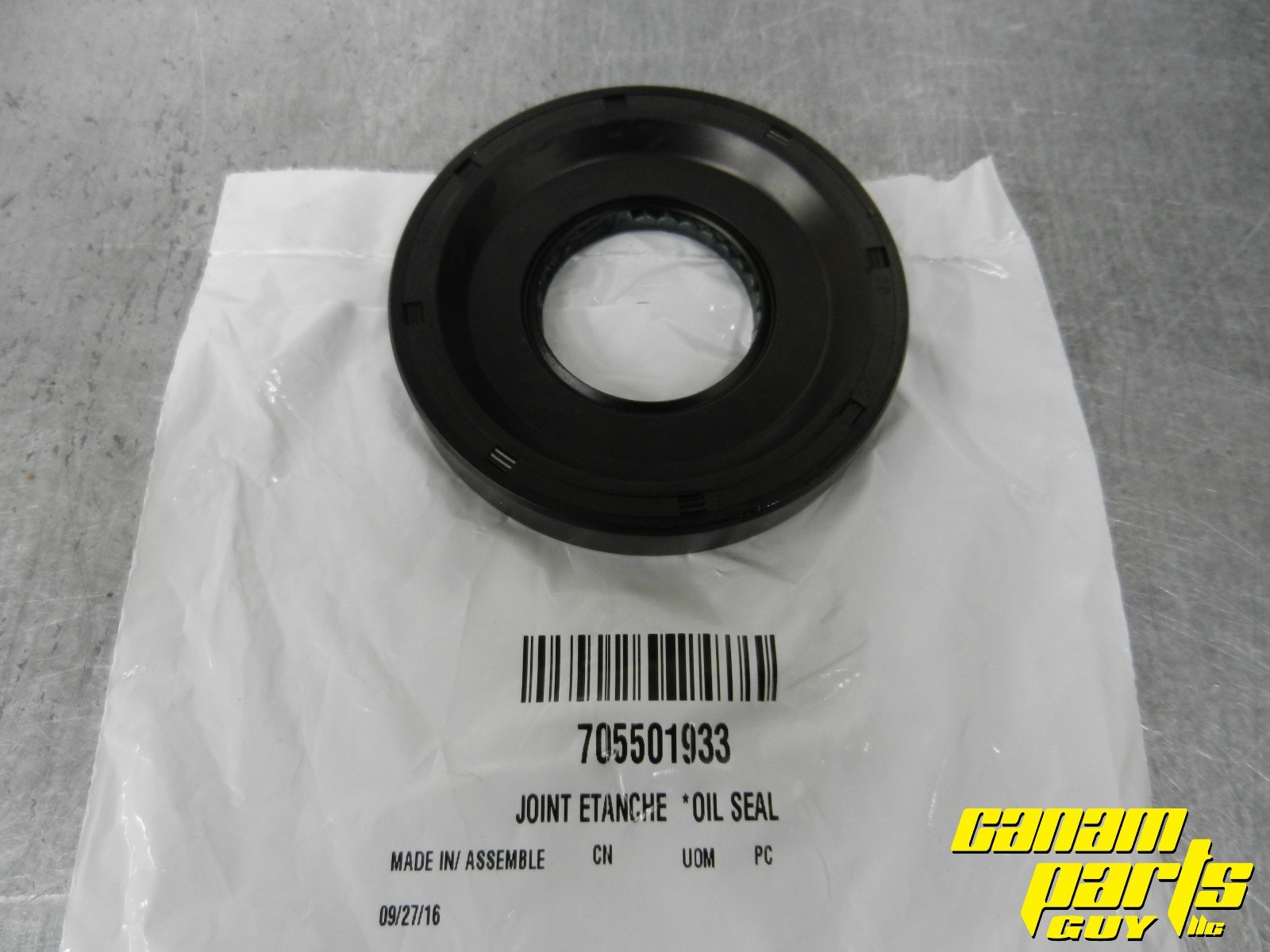 New OEM Can Am 2013-2018 Maverick Rear Differential Pinion Oil Seal 705502276