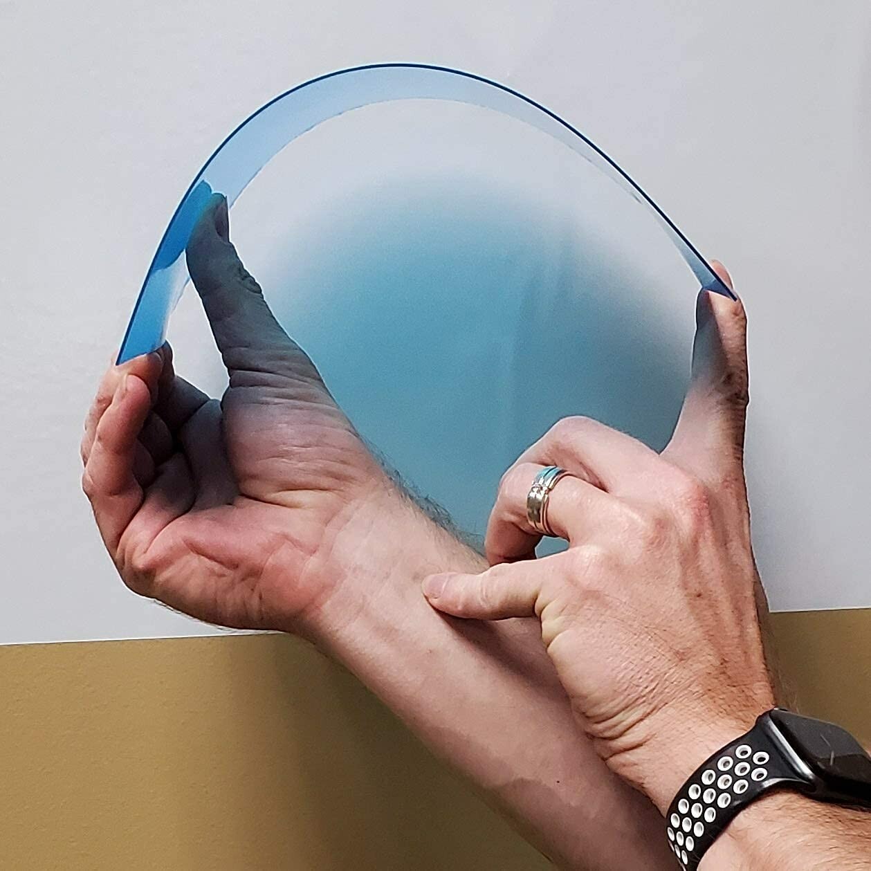 Clear Acrylic Plexiglas Clear Plastic Scratch-Resistant Replacement Sheet