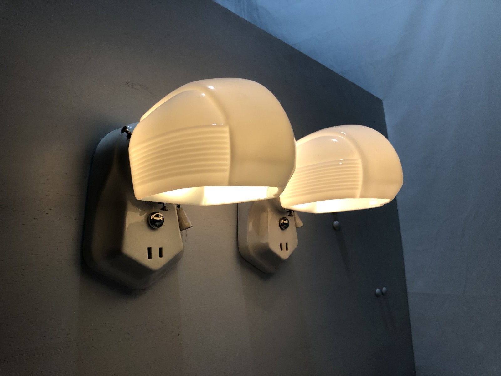 Antique Porcelain Wall Sconce Pair Vtg Light Fixture Ceramic Bath Art USA #L24