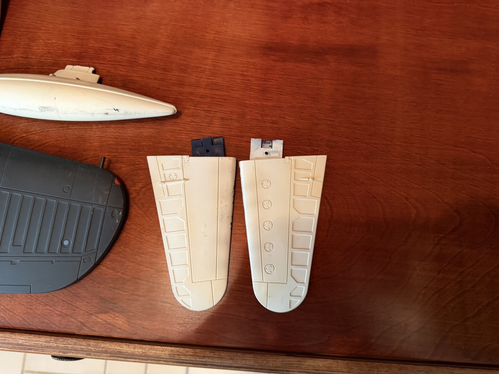 21st Century Toys XD F4Y-1D Corsair 1:18 Aircraft with Pilot Figure