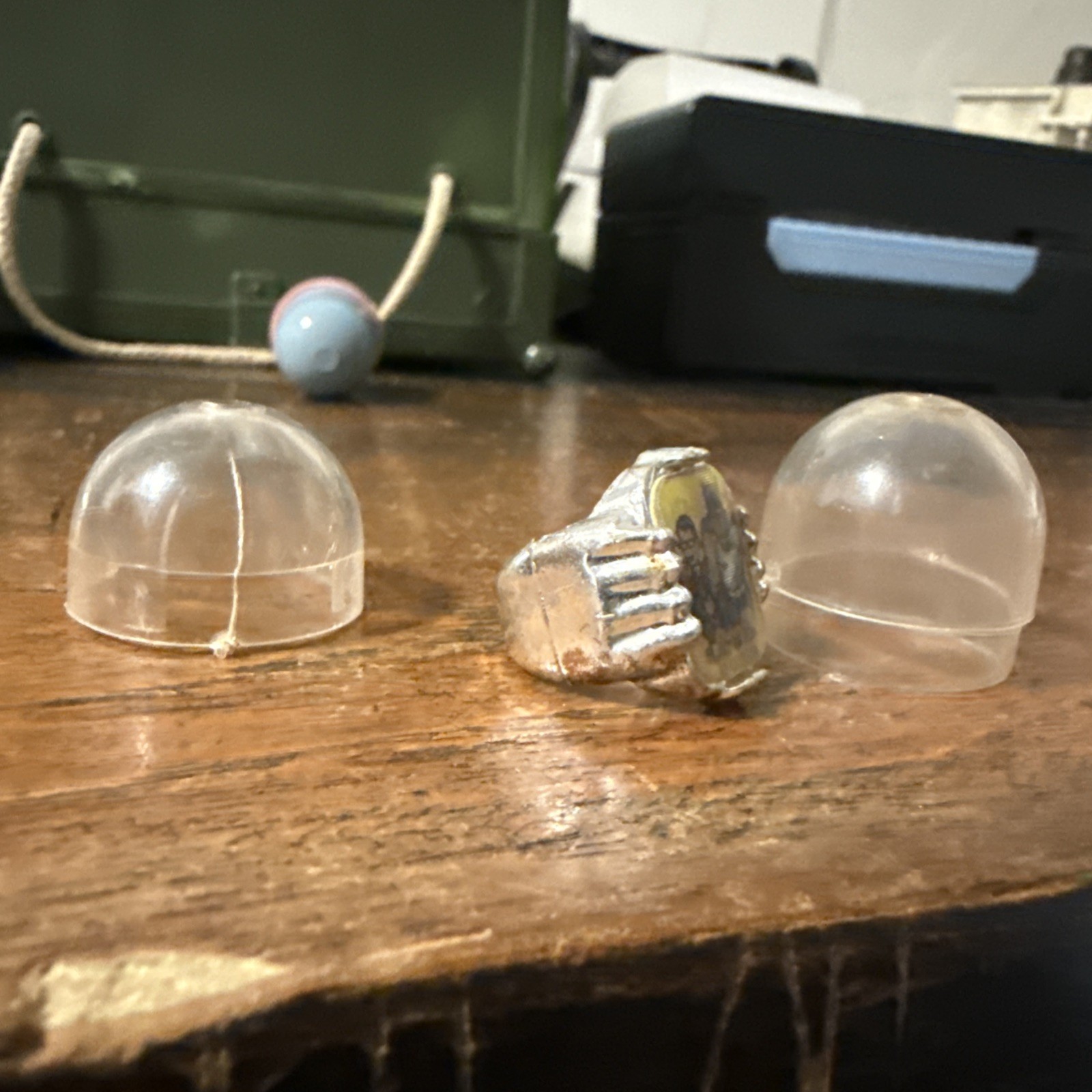 Vintage 60's Batman Robin Member Ring Club Flicker Ring Rare W/ OG Gum Ball Case