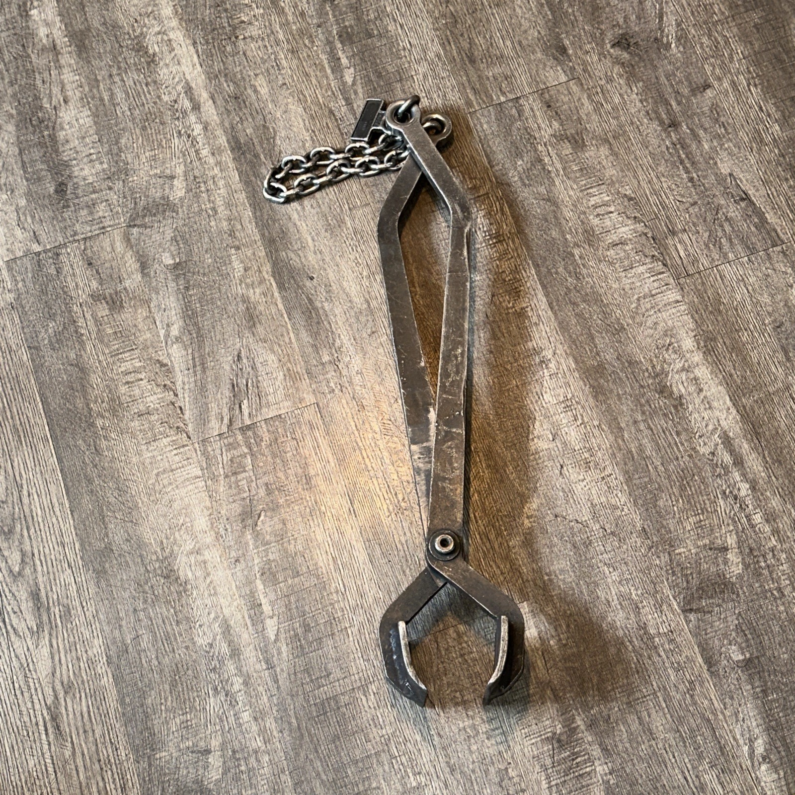 Great Heavy Large Columbus McKinnon Metal Lifting Sling Ice Tongs Pallet Puller