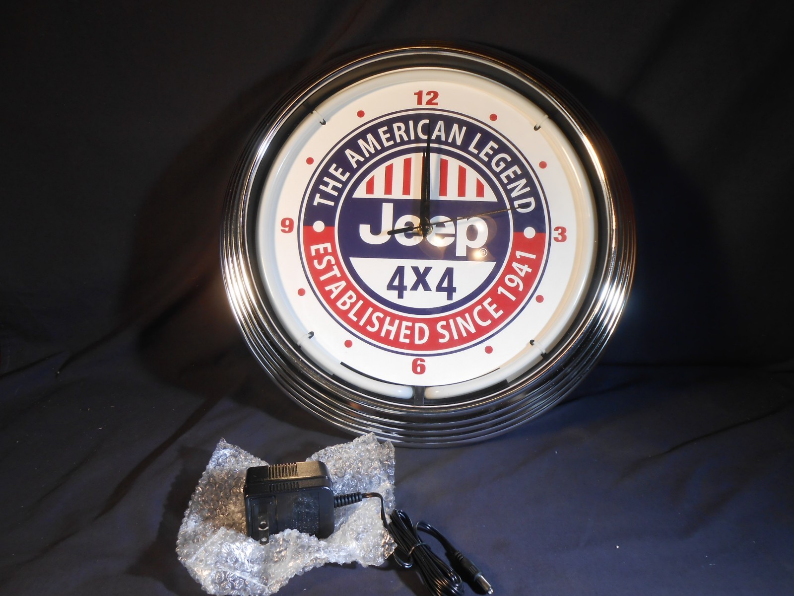 Neon Clock - Jeep 4x4 The American Legend 15" Neonetics. New