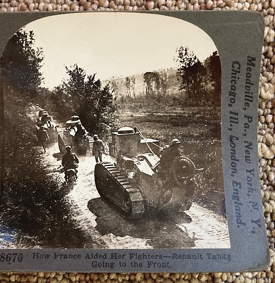 WW1 FRENCH RENAULT FT TSF TANKS GOING INTO FRONT LINE STEREO PHOTO c1917