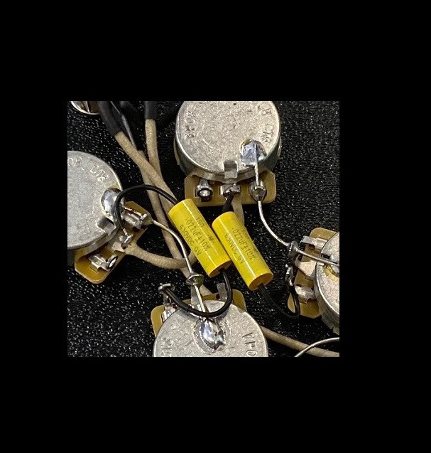 Mallory 150 series .022 µF 630 volt capacitors set of 10 NEW!