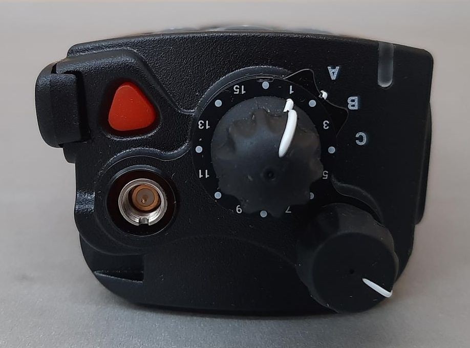 Ef Johnson 5100 ES Model III Portable Radio Project 25 Smartnet / Smartzone