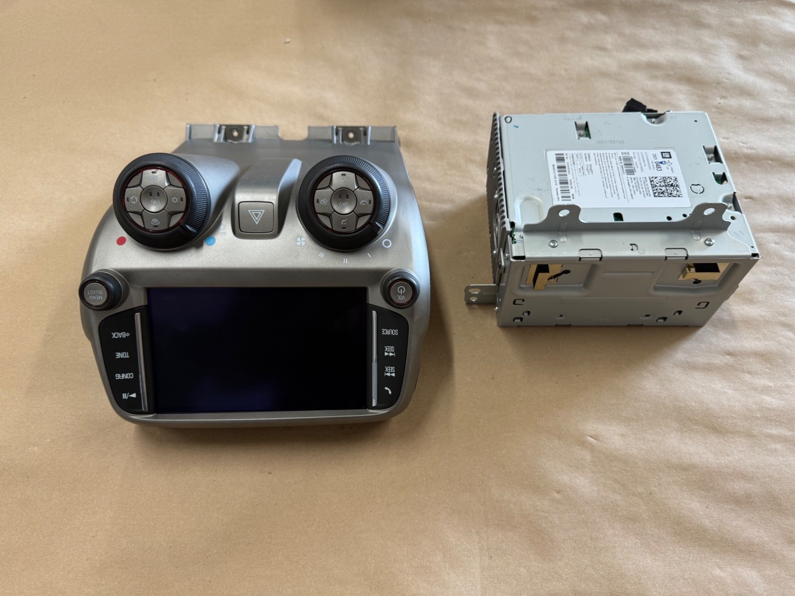 2014 Chevrolet Camaro SS MyLink Premium Radio Face Plate GM - OEM