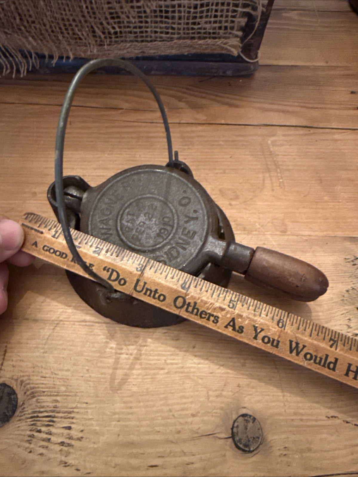 Wagner Cast Iron Miniature Waffle Iron Sidney O Pat Feb 22 1910