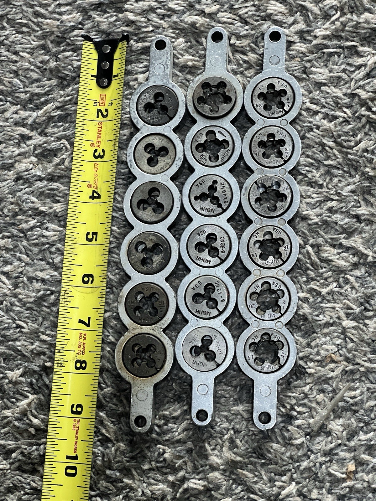 16pc Threading Die Set SAE Metric Assorted Sizes Thread Repair Chaser USA