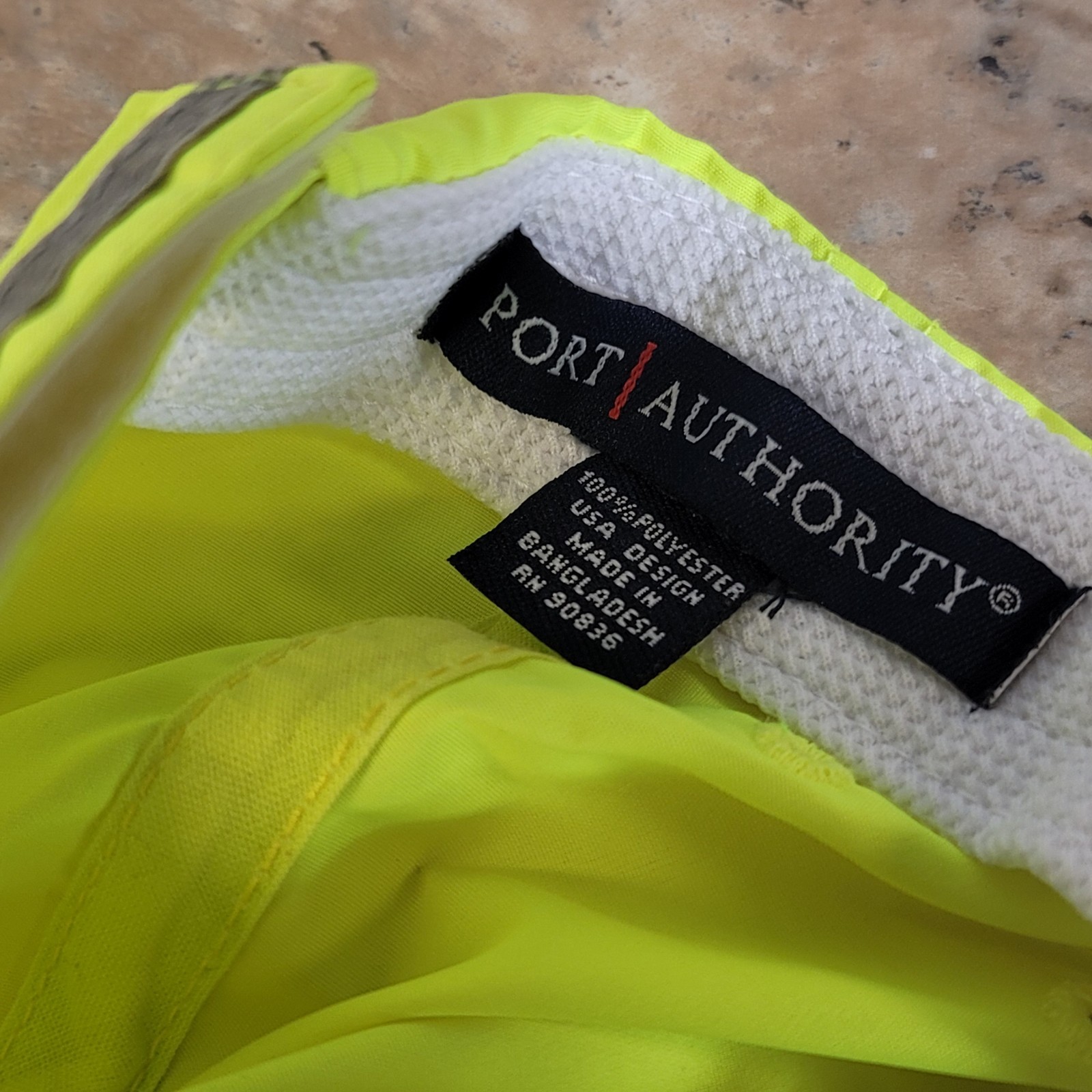 McDONALD'S EMPLOYEE BRIGHT NEON YELLOW BASEBALL HAT ADJUSTABLE