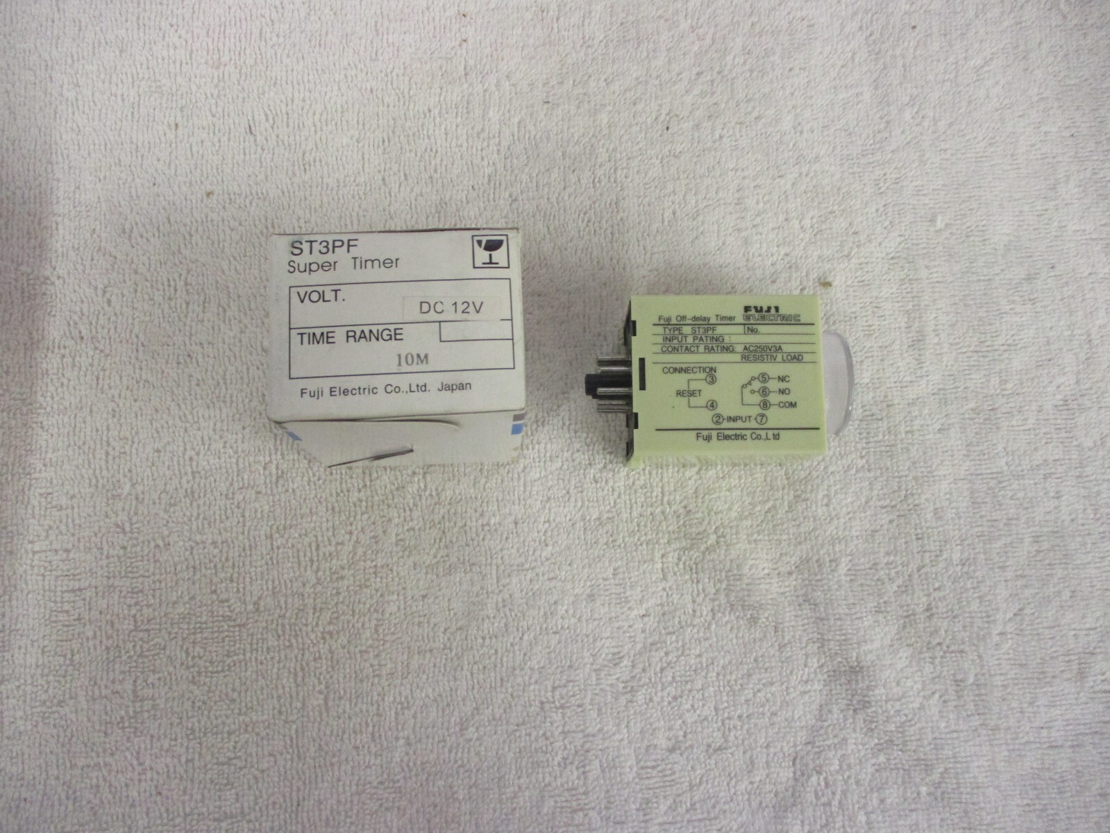 NIB FUJI Electric ST3PF Super Timer DC 12V       ST3PF