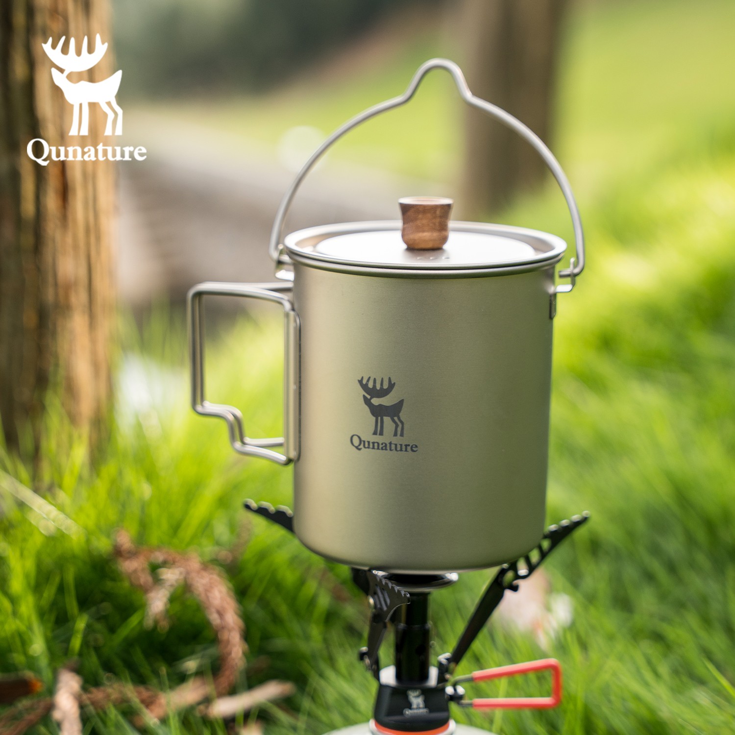 Qunature Titanium Mugs 750ml Camping Pot with Lid Foldable Handle Ultralight Cup