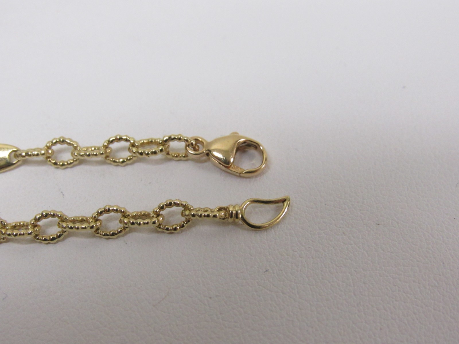 Designer LAGOS 18K Caviar Gold Petite Fluted Oval Link Bracelet