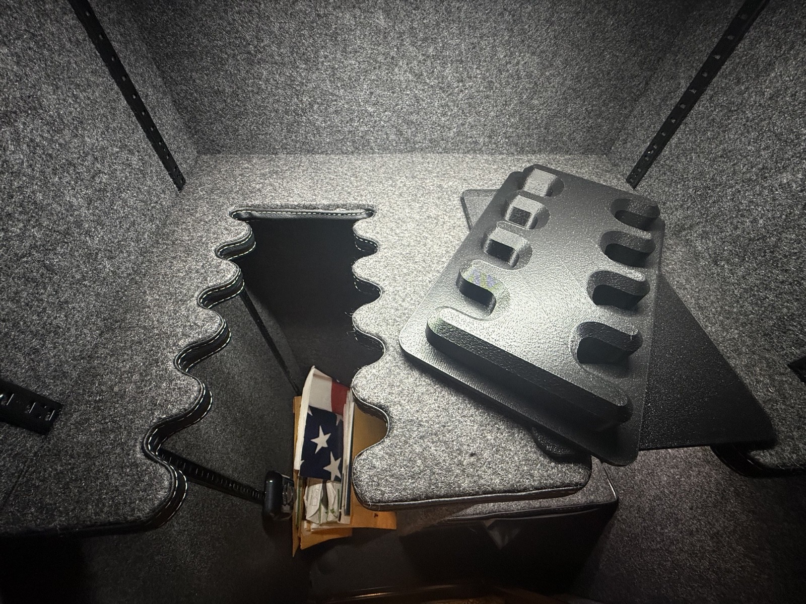 Wenchester 20 Gun Safe Gun Rack Cover Plates x2 & Upper Shelf Plug X1 (TS20-30)