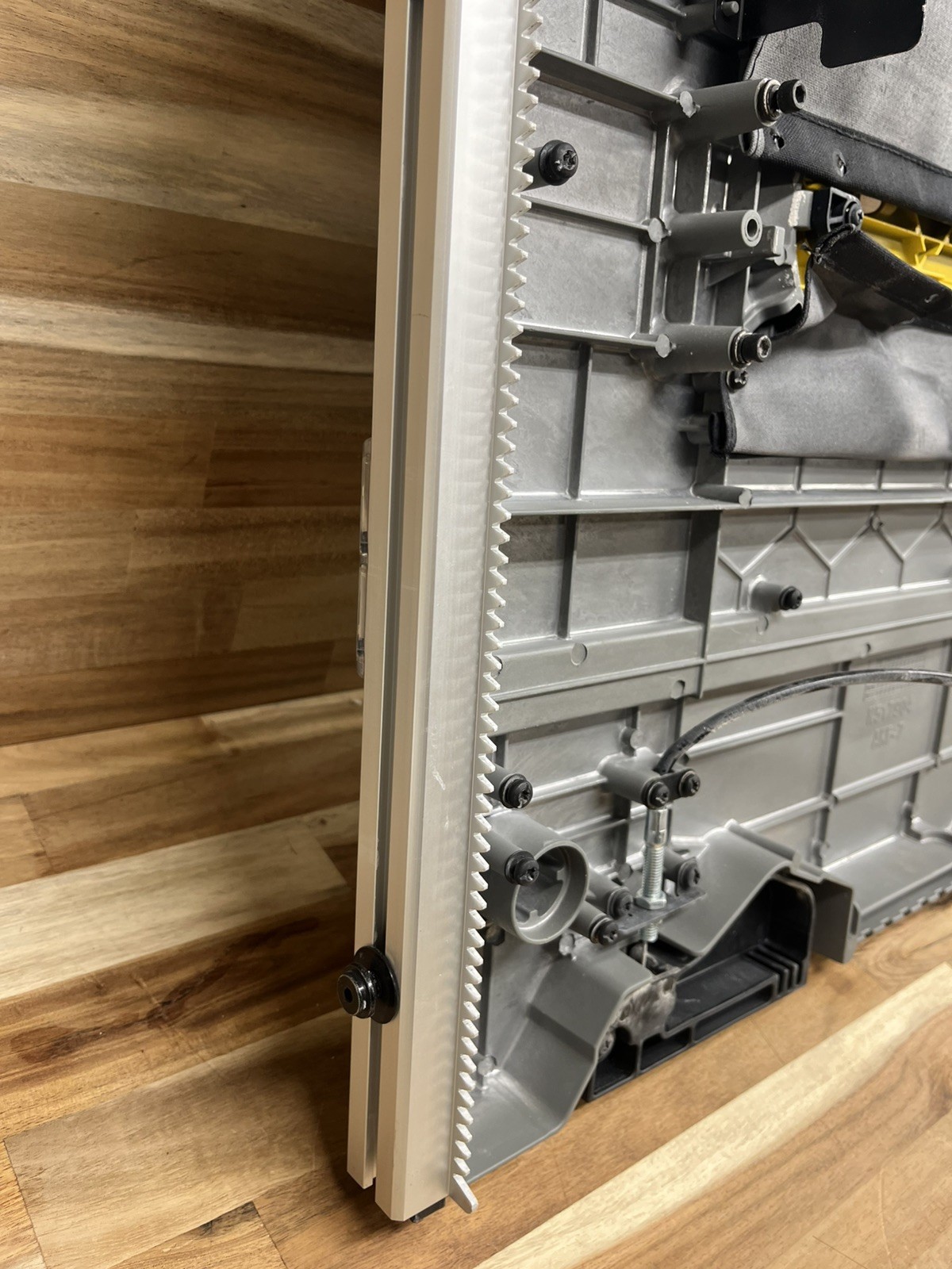 DEWALT DWE7491RS 10 in Jobsite Table Saw PARTS - TABLE TOP ONLY - P518