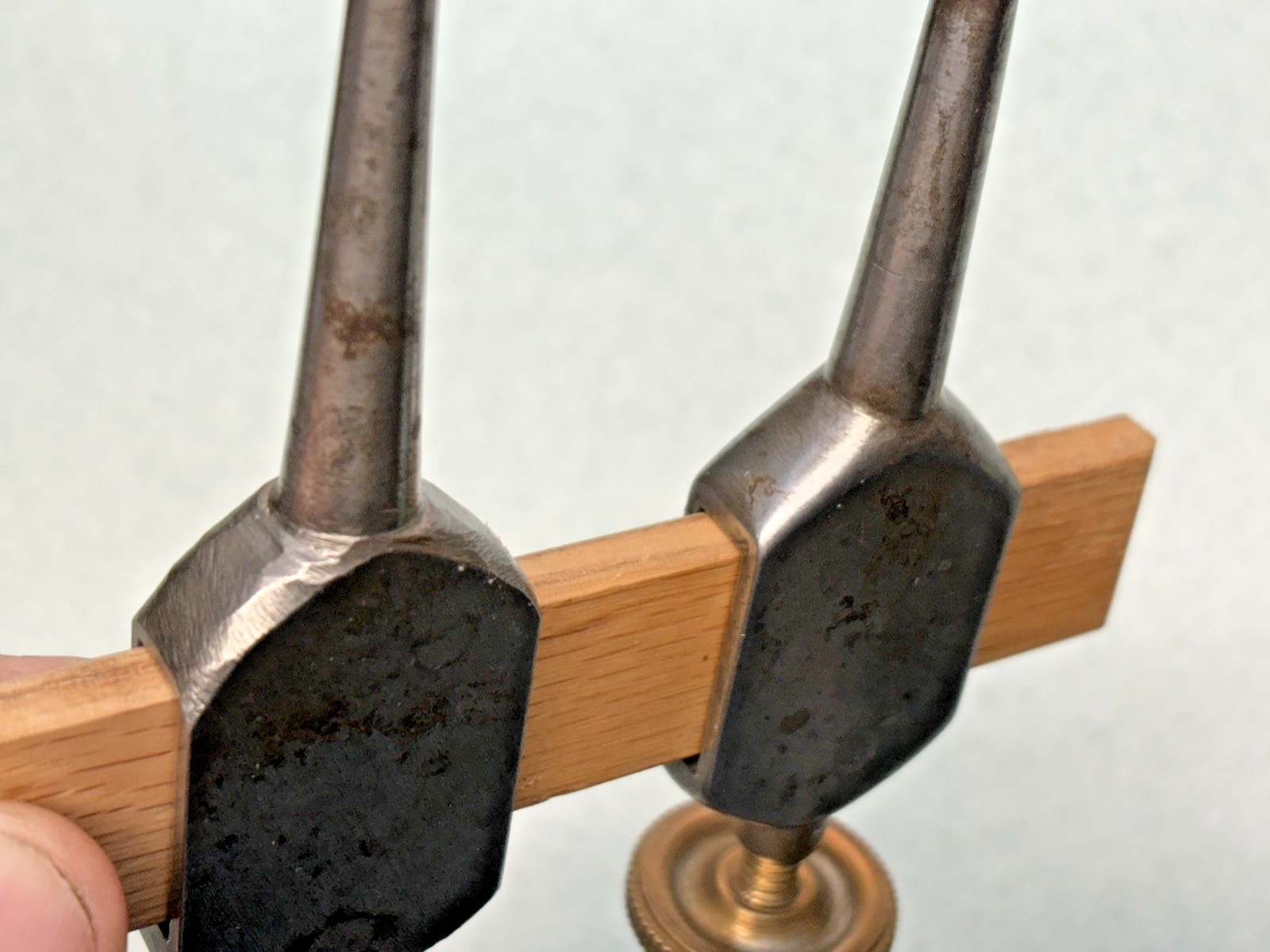 Pair Of Vintage 5 1/2" Trammel Points Unmarked Steel Points hand made NICE brass